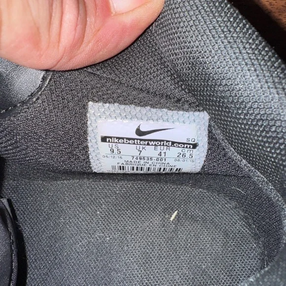 Nike Black Air High-Top Sneakers - Picture 5 of 5